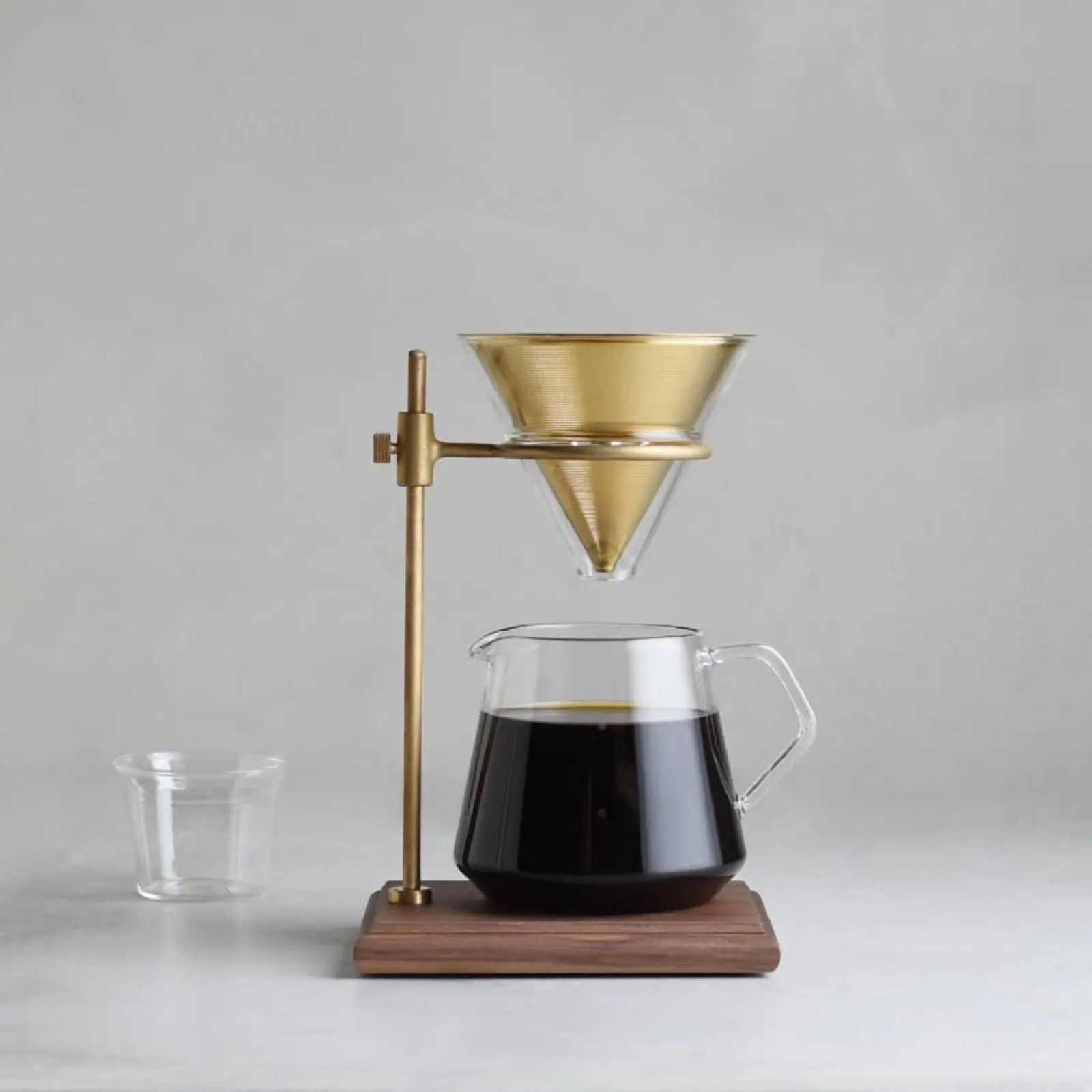 Kinto brass brewer stand
