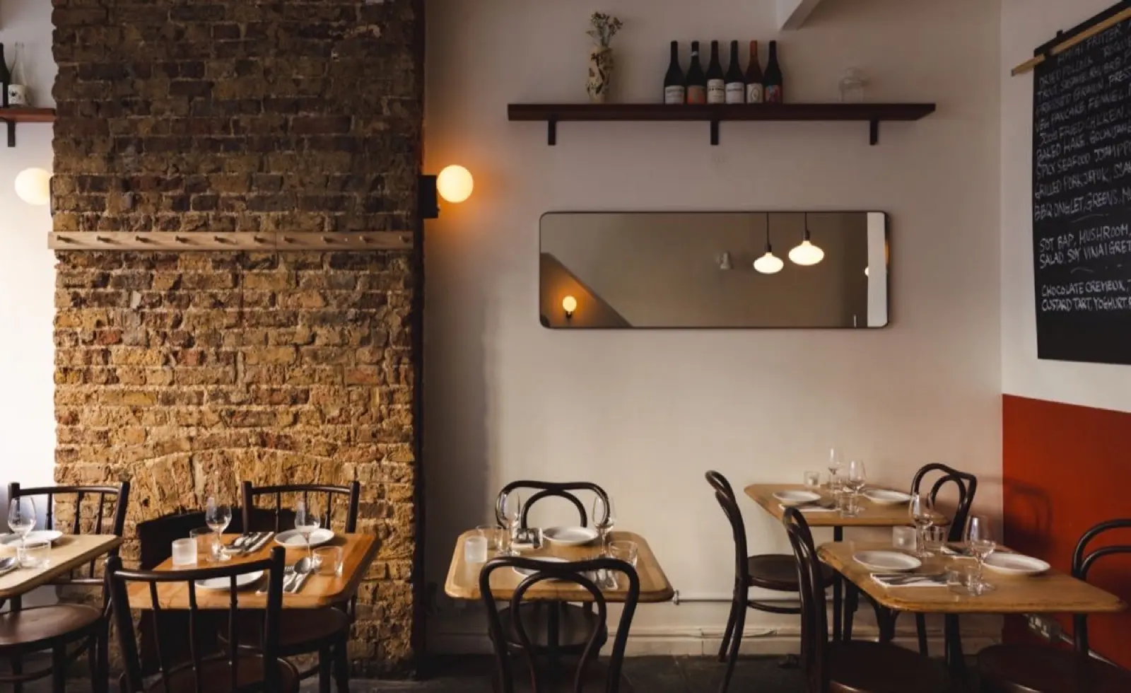 Calong in Stoke Newington