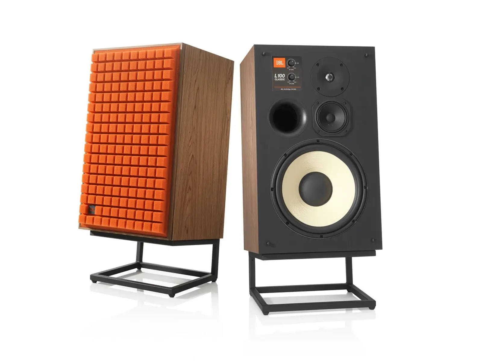 JBL L100 Classic 80 loudspeaker detail
